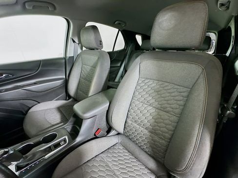 Used 2018 Chevrolet Equinox LT image 21