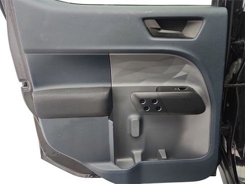 Used 2022 Ford Maverick XL image 17