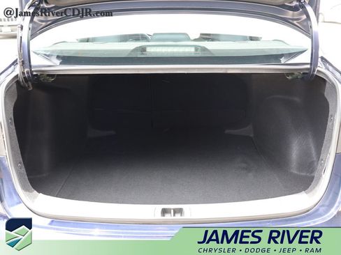 Used 2025 Toyota Corolla LE FWD image 14