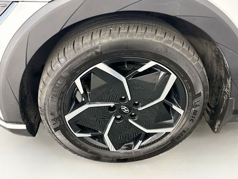 Used 2024 Hyundai Ioniq 5 SEL image 11