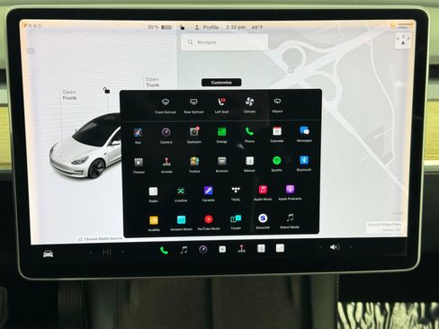 Used 2021 Tesla Model 3 Standard Range Plus image 23