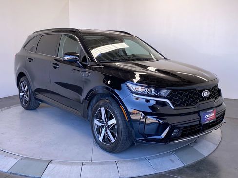 Used 2021 Kia Sorento EX FWD image 7