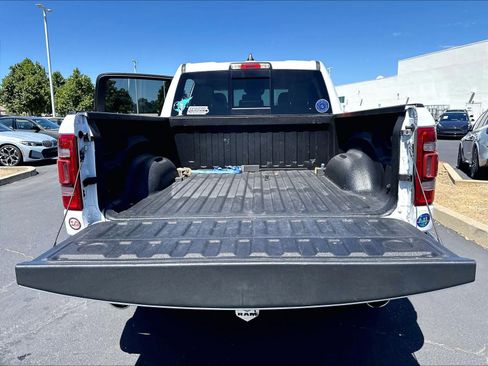 Used 2022 RAM 1500 Laramie AWD/4WD image 10