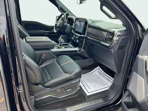 Used 2022 Ford F150 Platinum w/ Equipment Group 701A High AWD/4WD image 26