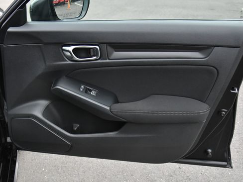 Used 2024 Honda Civic Sport image 39