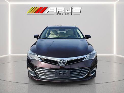 Used 2013 Toyota Avalon XLE image 8