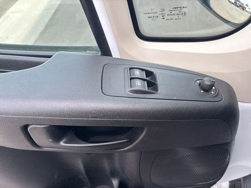 Used 2017 RAM ProMaster 3500 w/ Premium Appearance Group image 29
