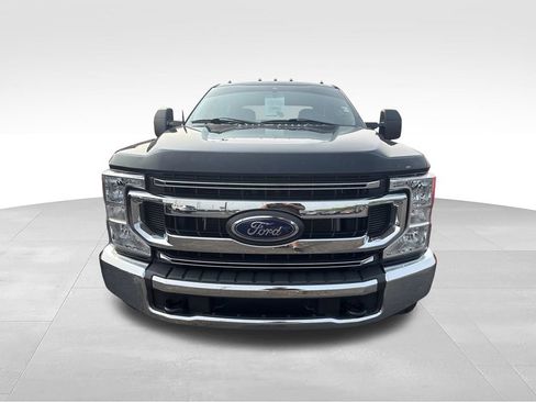 Used 2021 Ford F250 XL w/ STX Appearance Package AWD/4WD image 5