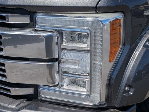 Used 2018 Ford F350 Platinum w/ Platinum Ultimate Package AWD/4WD image 12