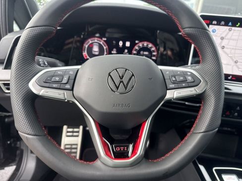 New 2026 Volkswagen GTI SE FWD image 19