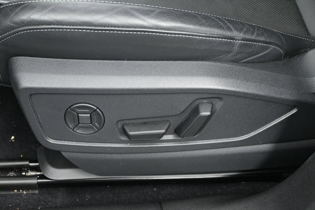 Used 2025 Audi Q5 Premium Plus w/ Premium Plus AWD/4WD image 7