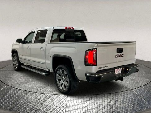 Used 2018 GMC Sierra 1500 SLT image 5