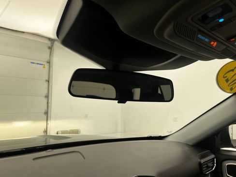 Used 2023 Ford Explorer XLT w/ Equipment Group 202A image 9