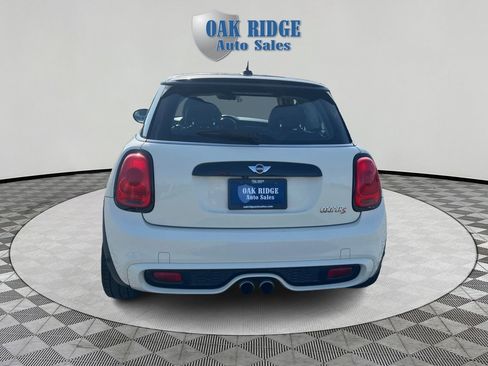 Used 2018 MINI Cooper S image 6