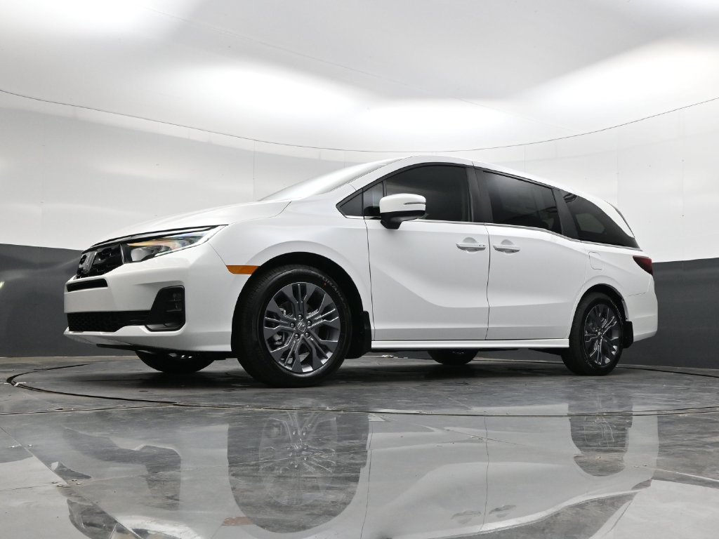 New 2027 Honda Odyssey Touring image 27