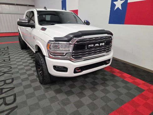 Used 2019 RAM 2500 Limited image 11