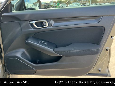 Used 2025 Honda Civic Sport image 22