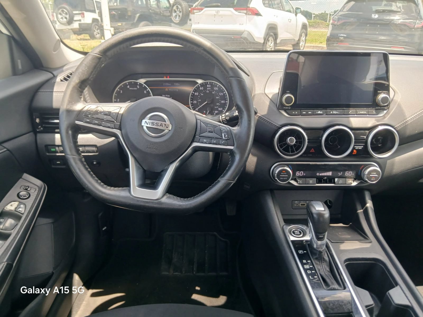 Used 2021 Nissan Sentra SV FWD image 25