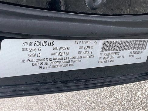Used 2015 Dodge Challenger R/T w/ Quick Order Package 28B R/T RWD image 32