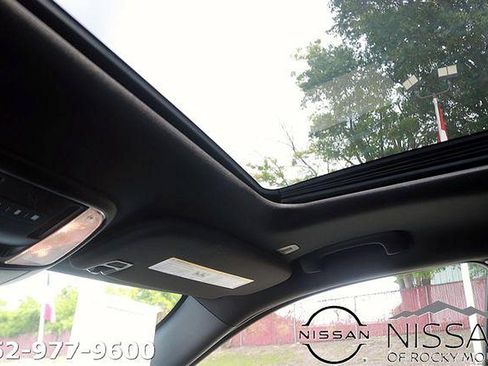 Used 2024 Dodge Durango GT AWD/4WD image 33
