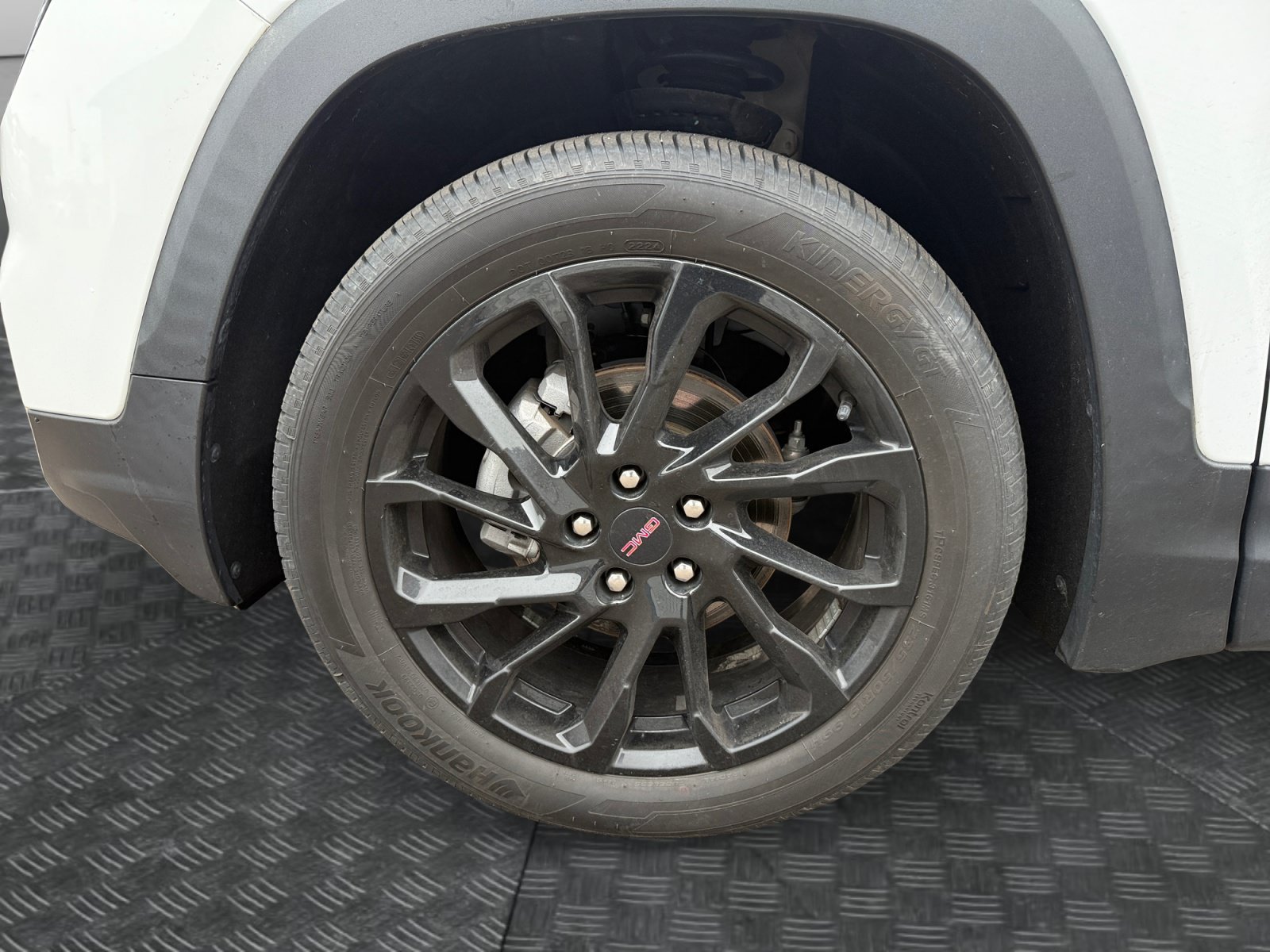 Used 2023 GMC Terrain SLE w/ Driver Convenience Package AWD/4WD image 22