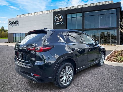Used 2023 MAZDA CX-5 Signature AWD/4WD image 3