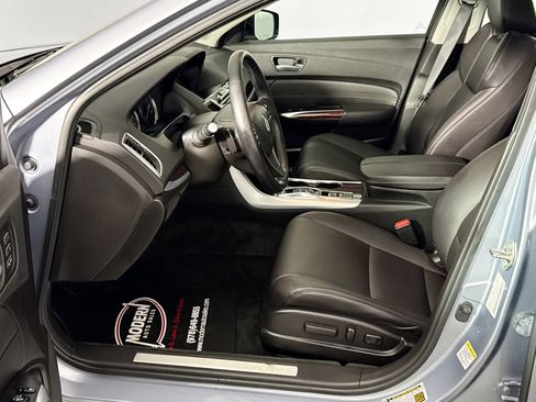 Used 2016 Acura TLX V6 image 19