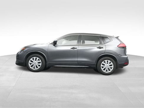 Used 2017 Nissan Rogue S FWD image 12