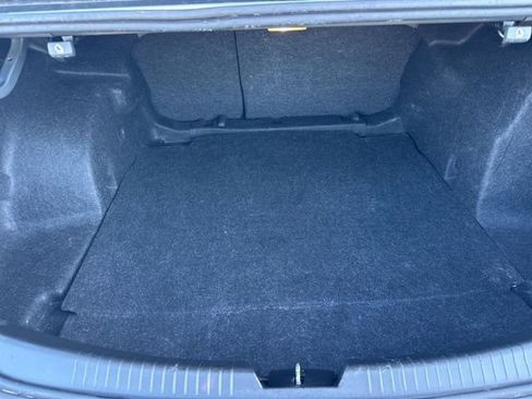 Used 2023 Chevrolet Malibu LS image 4