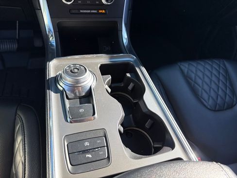 Used 2023 Ford Edge Titanium image 26