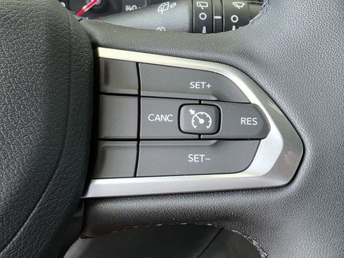 New 2026 Jeep Compass Latitude AWD/4WD image 27