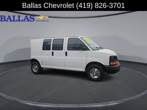 Certified 2016 Chevrolet Express 2500 image 2