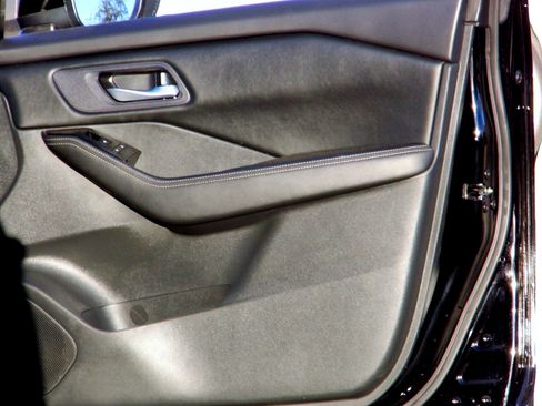 Used 2020 Kia Sorento LX image 23