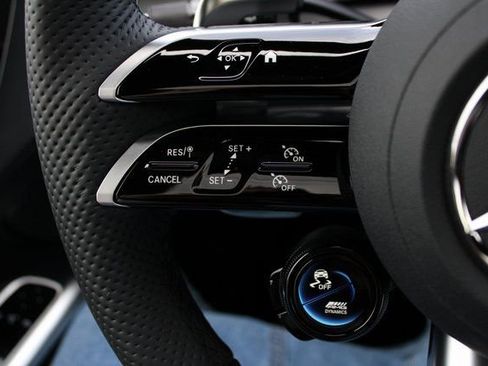 New 2025 Mercedes-Benz GLC 43 AMG 4MATIC image 23