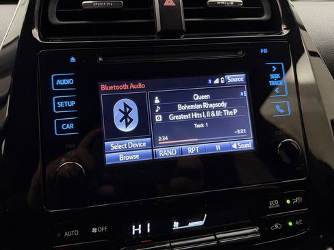 Used 2017 Toyota Prius Two Hybrid image 22