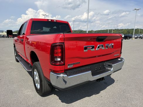 Used 2026 RAM 2500 Big Horn AWD/4WD image 8