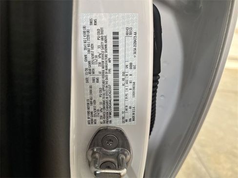 Used 2020 Ford Escape SE image 34