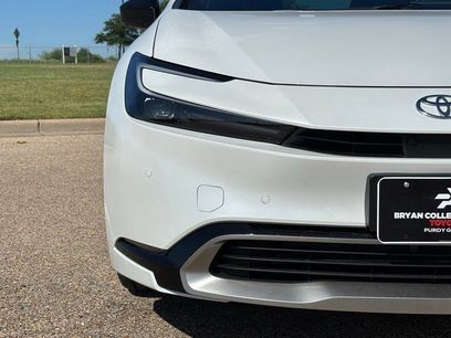New 2025 Toyota Prius Plug-In Hybrid