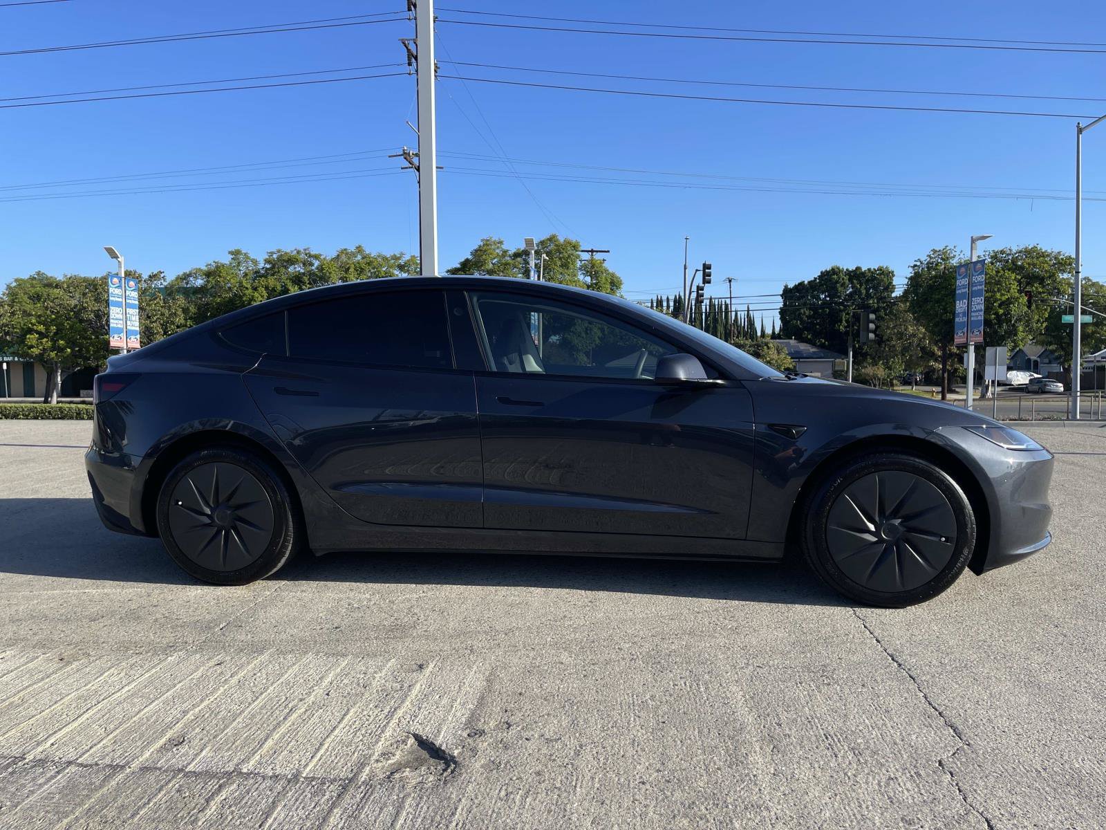 Used 2025 Tesla Model 3 Long Range RWD image 2