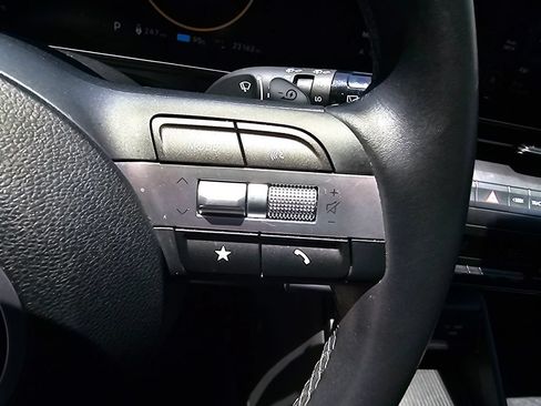 Certified 2024 Hyundai Kona SEL FWD image 27