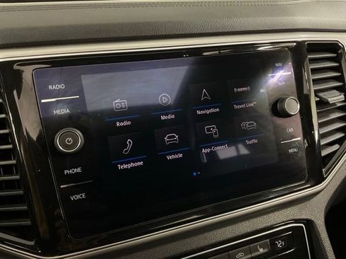 Used 2019 Volkswagen Atlas SEL AWD/4WD image 13