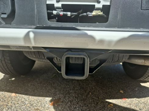 Used 2024 GMC Canyon Elevation w/ Convenience Package image 13