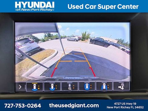 Used 2020 GMC Terrain Denali w/ Denali Premium Package FWD image 26