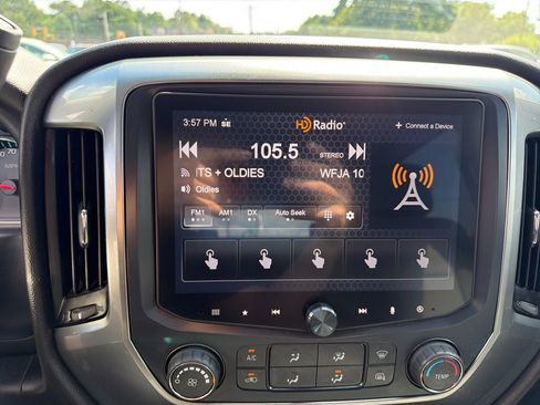 Used 2017 Chevrolet Silverado 1500 LT RWD image 31