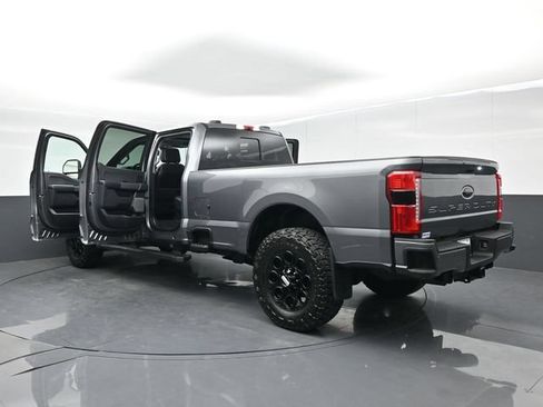 Used 2025 Ford F350 Lariat w/ Lariat Ultimate Package AWD/4WD image 69