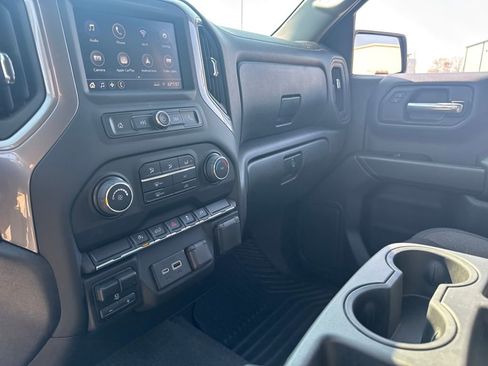 Used 2022 Chevrolet Silverado 1500 Custom w/ Safety Confidence Package image 22