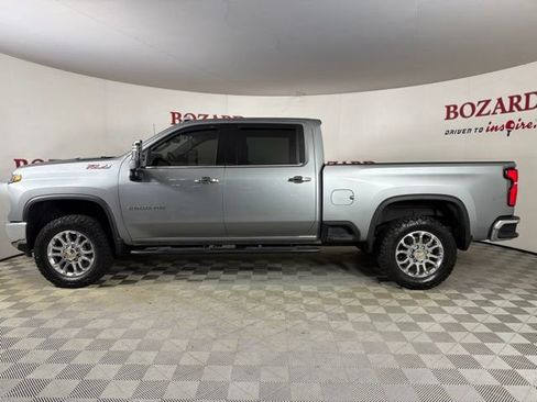 Used 2025 Chevrolet Silverado 2500 LTZ w/ LTZ Plus Package AWD/4WD image 5