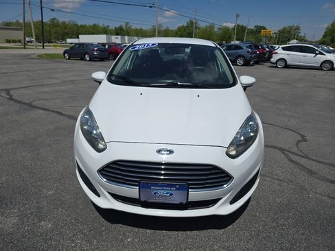Used 2015 Ford Fiesta S FWD image 3