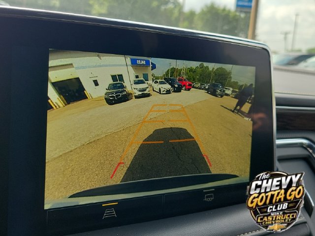 Used 2024 Chevrolet Tahoe Premier AWD/4WD image 14