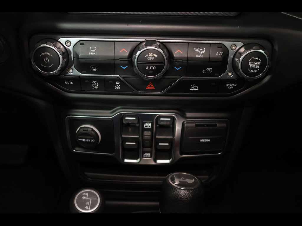 Used 2021 Jeep Wrangler Unlimited Sport w/ Sun And Sound Package AWD/4WD image 27